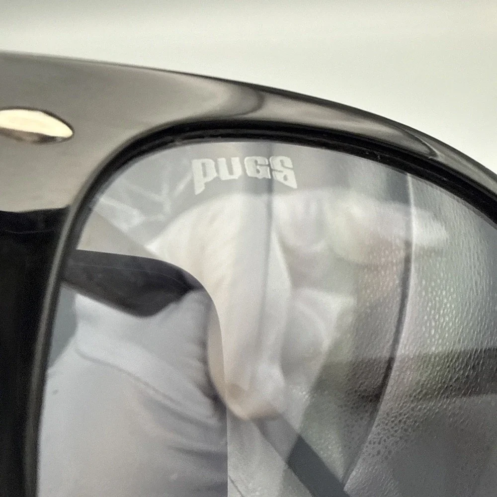 Pugs authentic black